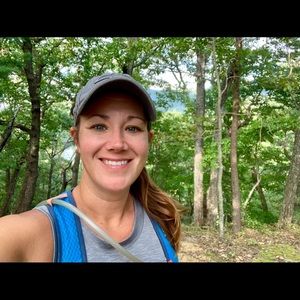 Meet your Posher, Flora